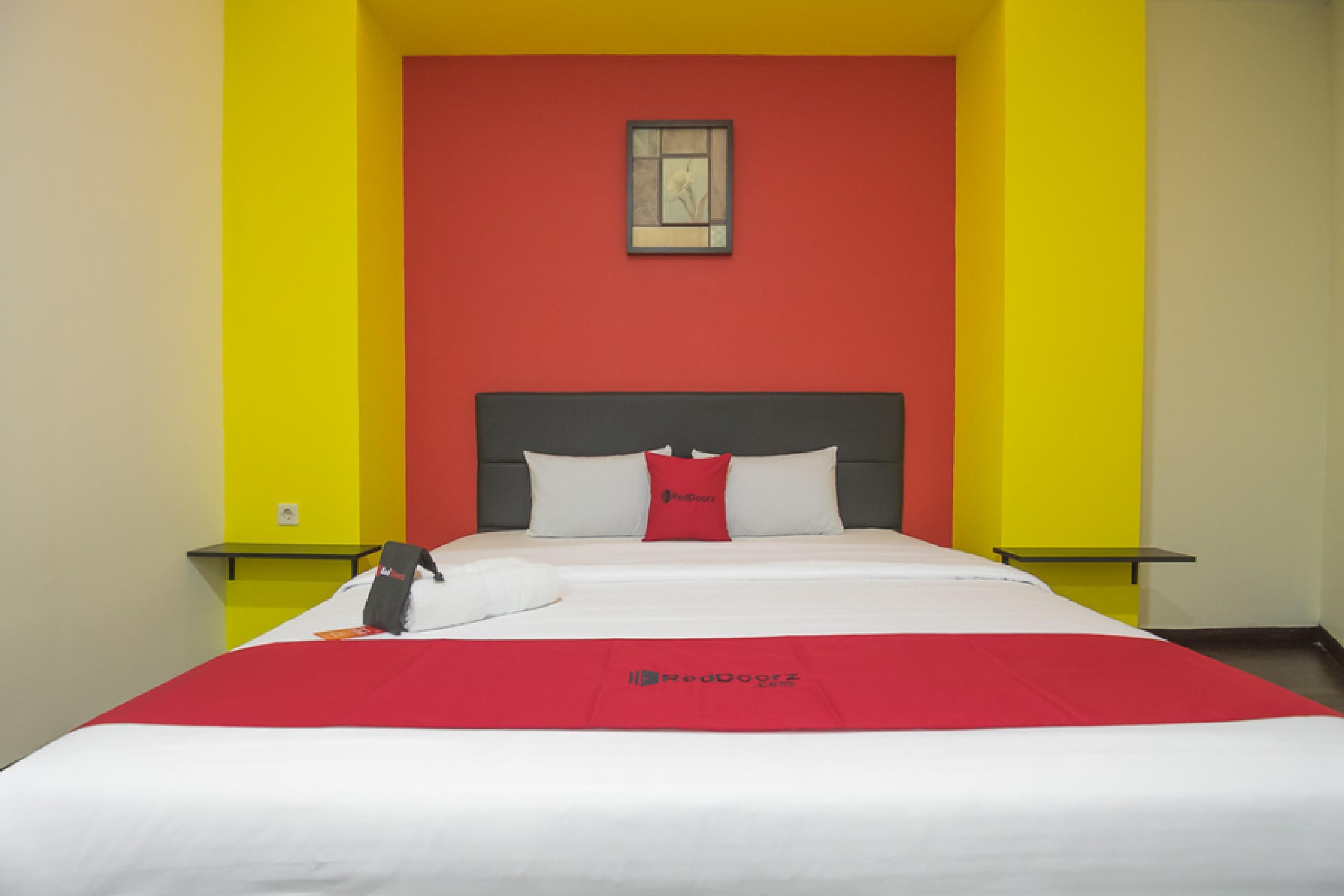 Reddoorz Near Itc Mangga Dua Otel Cakarta Dış mekan fotoğraf