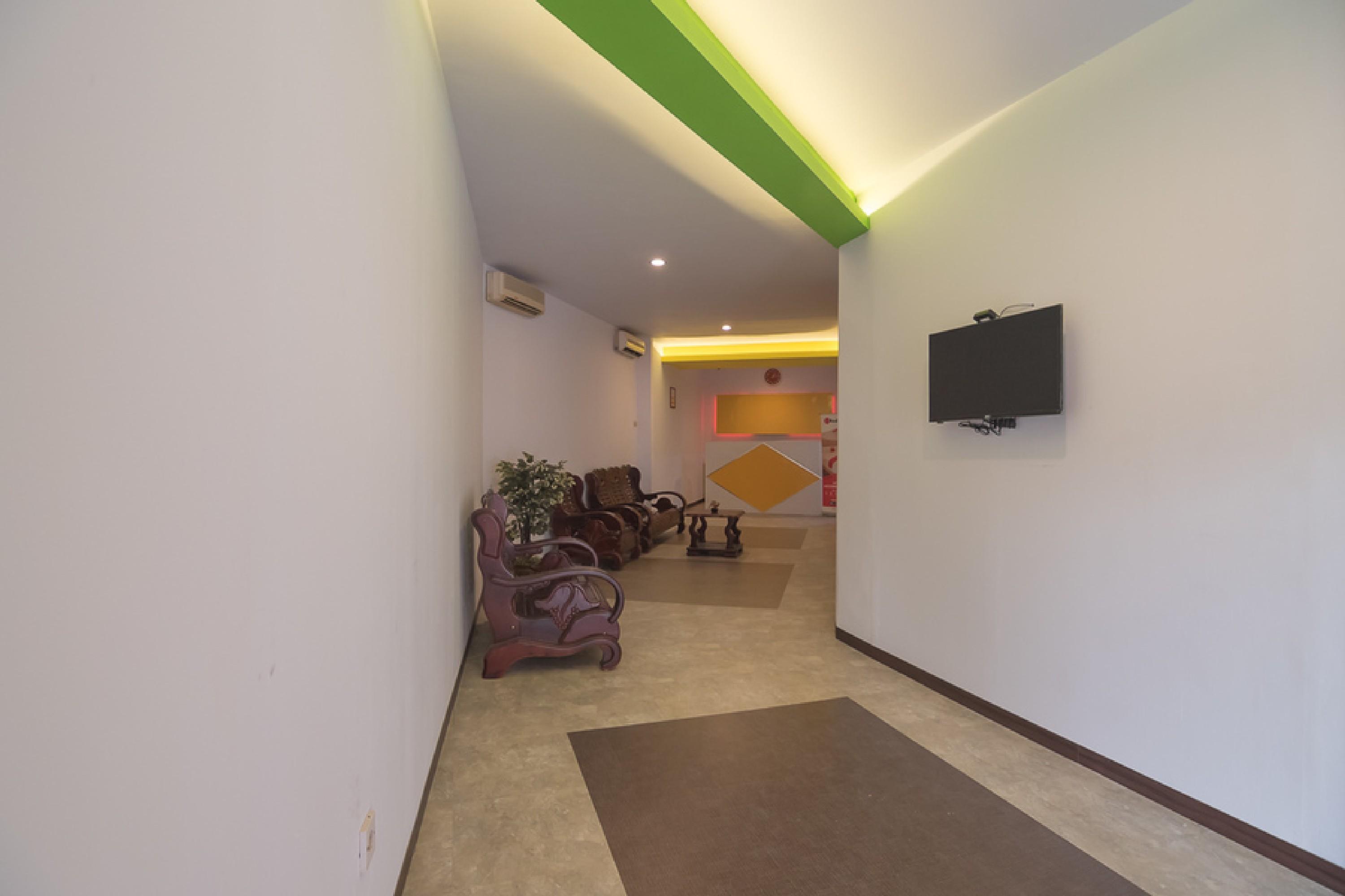 Reddoorz Near Itc Mangga Dua Otel Cakarta Dış mekan fotoğraf