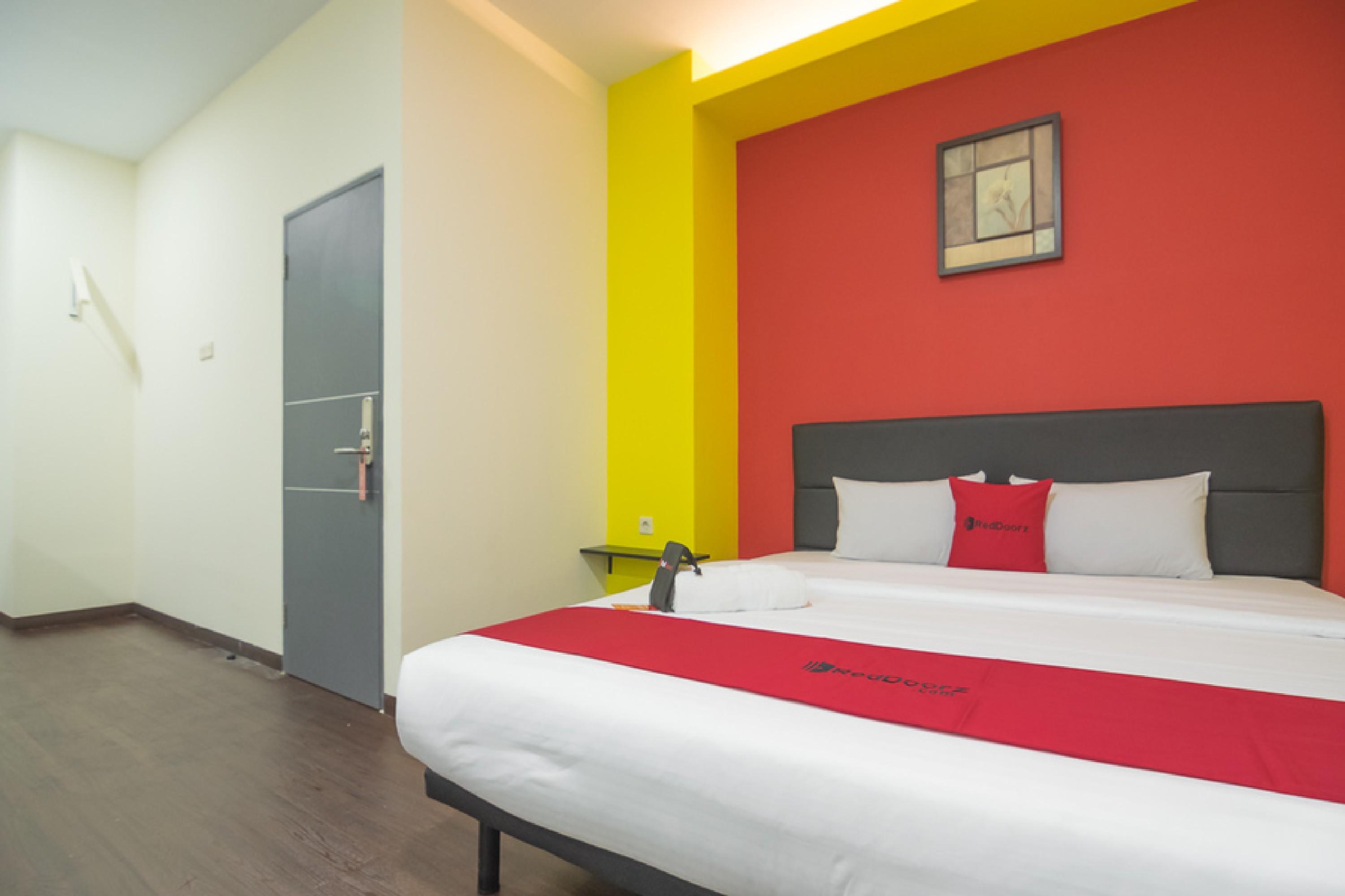 Reddoorz Near Itc Mangga Dua Otel Cakarta Dış mekan fotoğraf