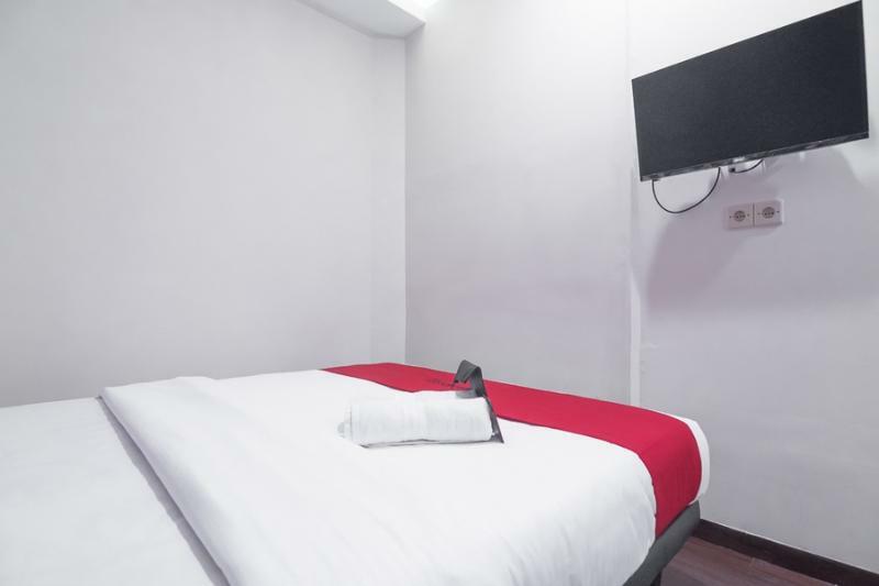 Reddoorz Near Itc Mangga Dua Otel Cakarta Dış mekan fotoğraf